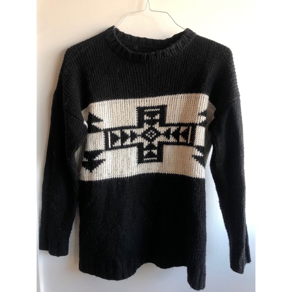 Vintage Oversized Sweater - Picture 2 of 2